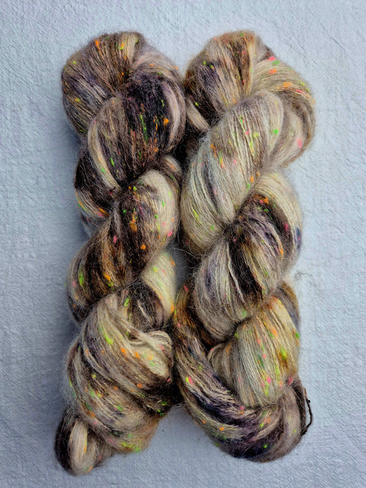 'Oatmeal' Neo-Fluff Fingering